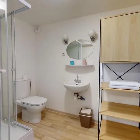 Apartment Le Bois Dormant 1